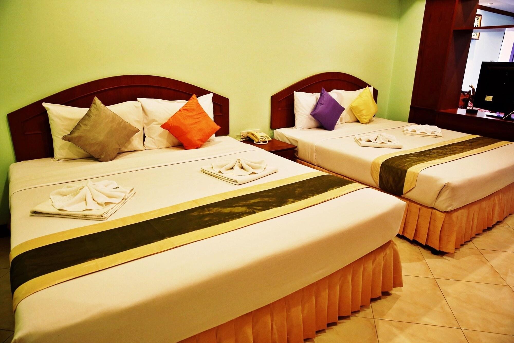 Baan Ss Karon Hotel Екстериор снимка