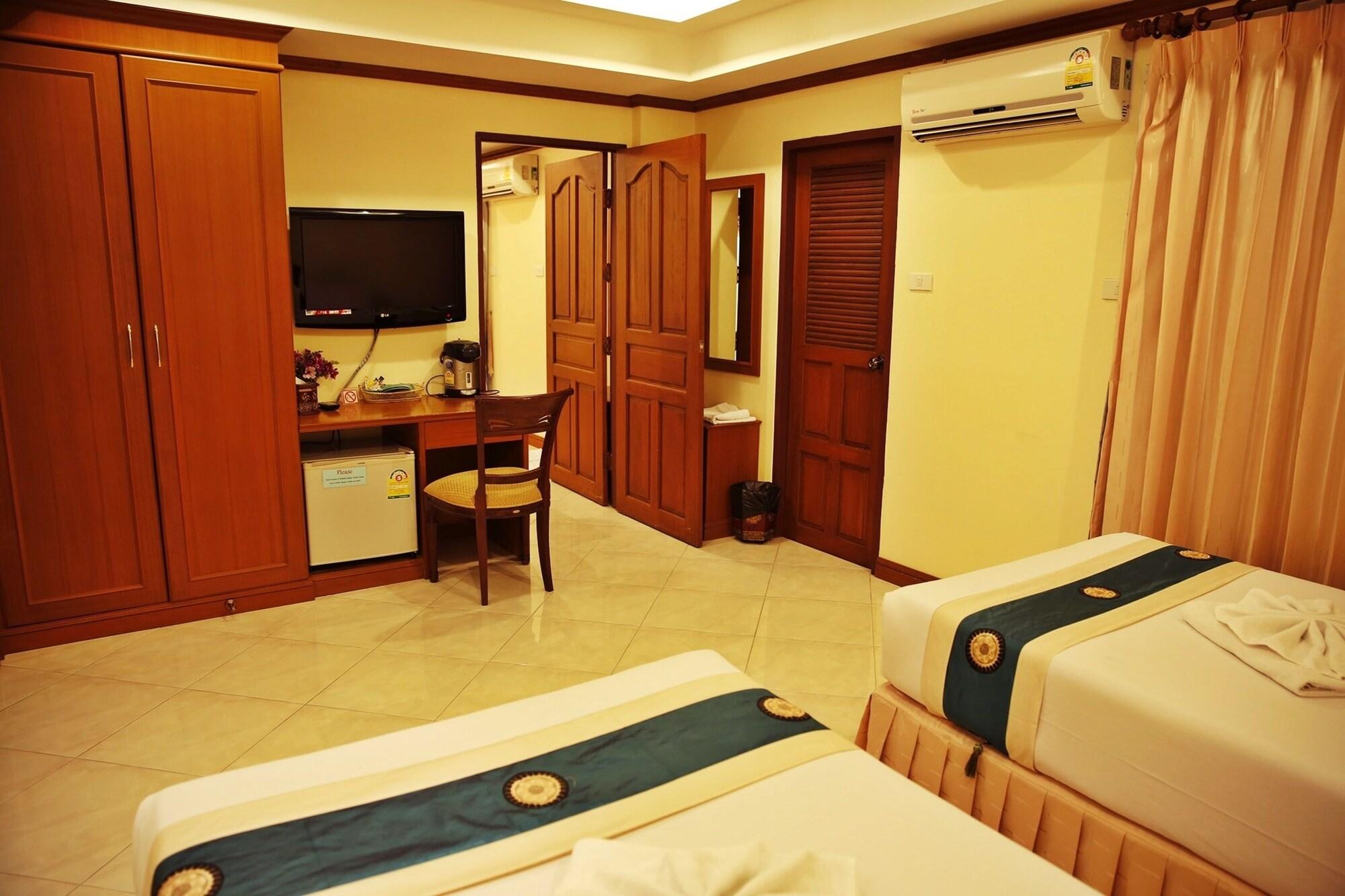 Baan Ss Karon Hotel Екстериор снимка