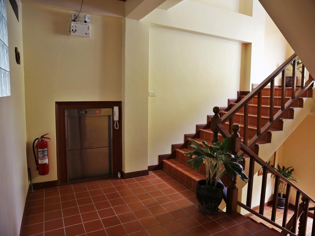 Baan Ss Karon Hotel Екстериор снимка